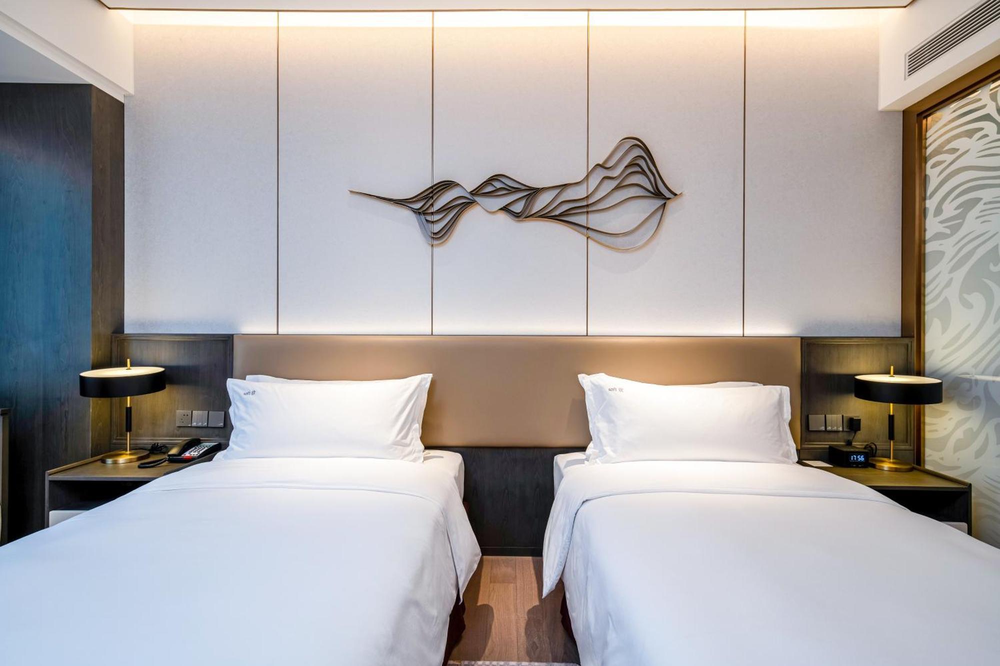 Holiday Inn Zhengzhou Zhongzhou By Ihg Экстерьер фото