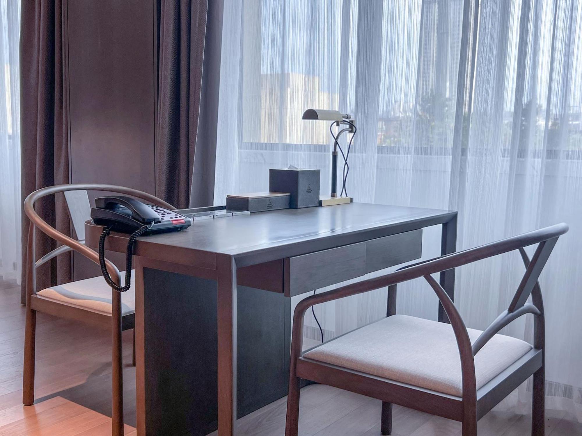 Holiday Inn Zhengzhou Zhongzhou By Ihg Экстерьер фото